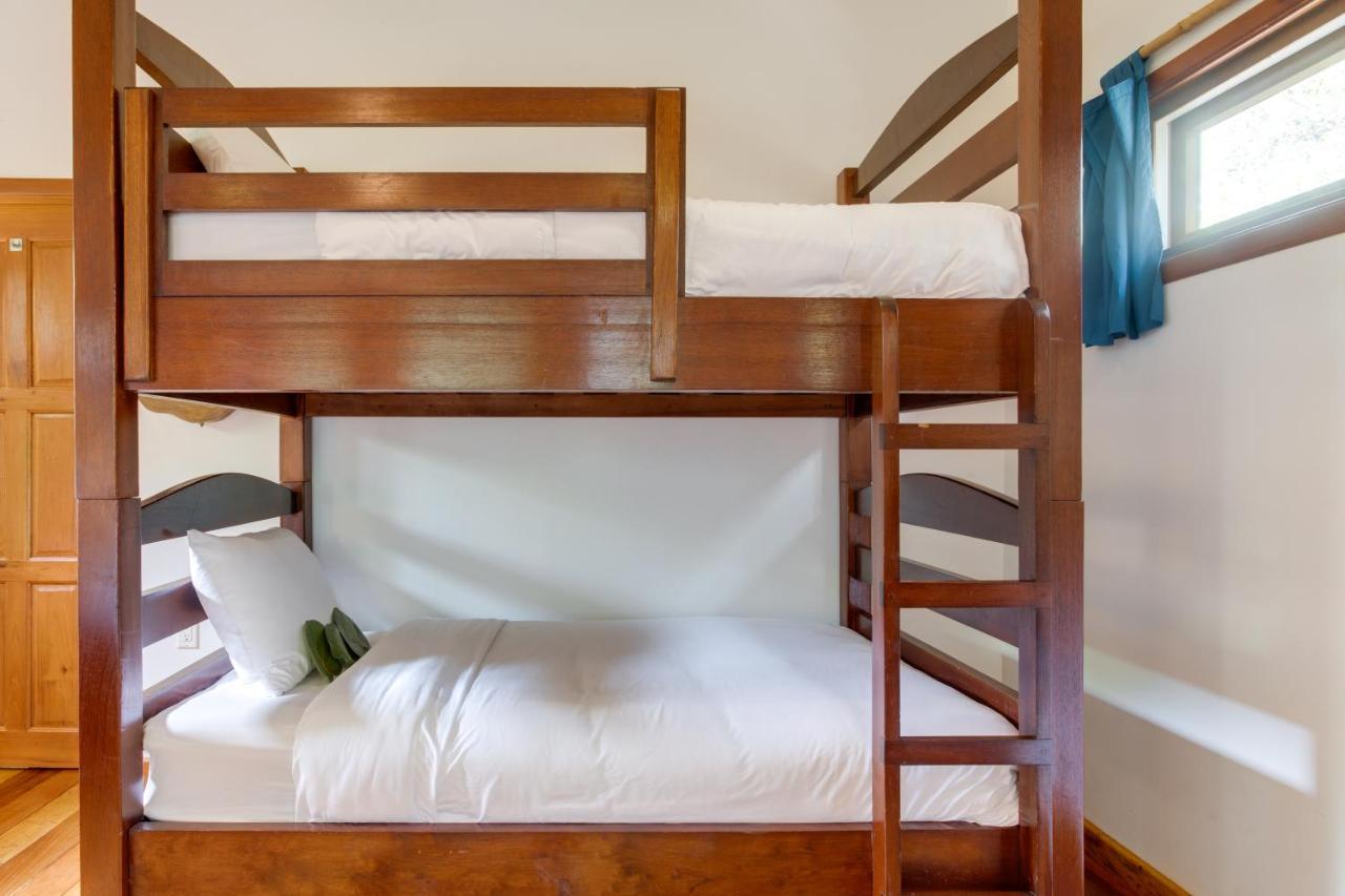 Mariposa Belize Beach Resort Placencia Eksteriør bilde